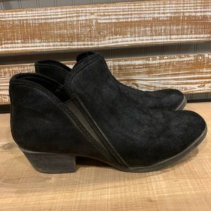 Womens size 7 black booties